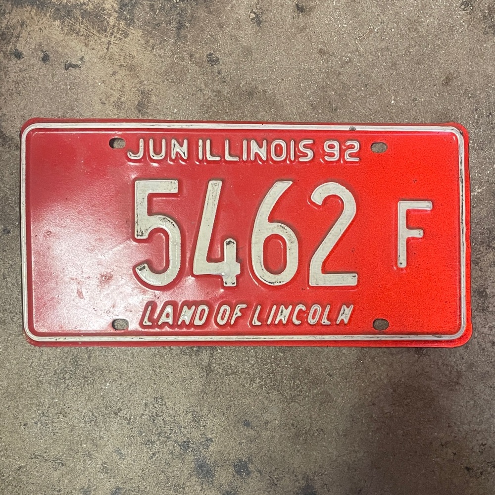 Solo Silver Illinois License Plate